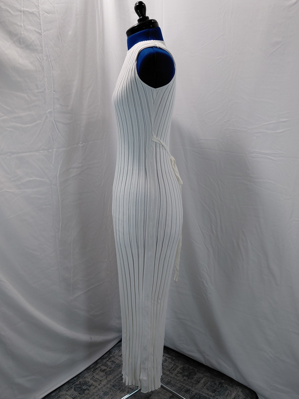 Commense White Ribbed Sleeveless Maxi - Picture 6 of 15